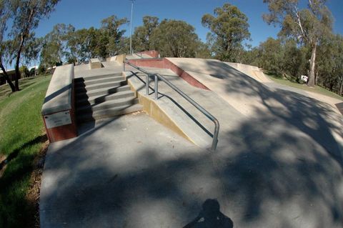 Benalla Skatepark photo 19