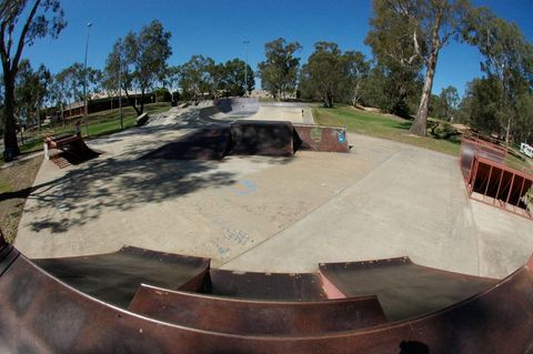 Benalla Skatepark photo 7