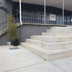 Bendigo College Set 
