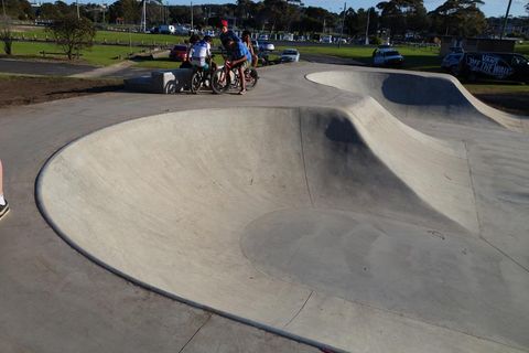 Bermagui Skatepark photo 12