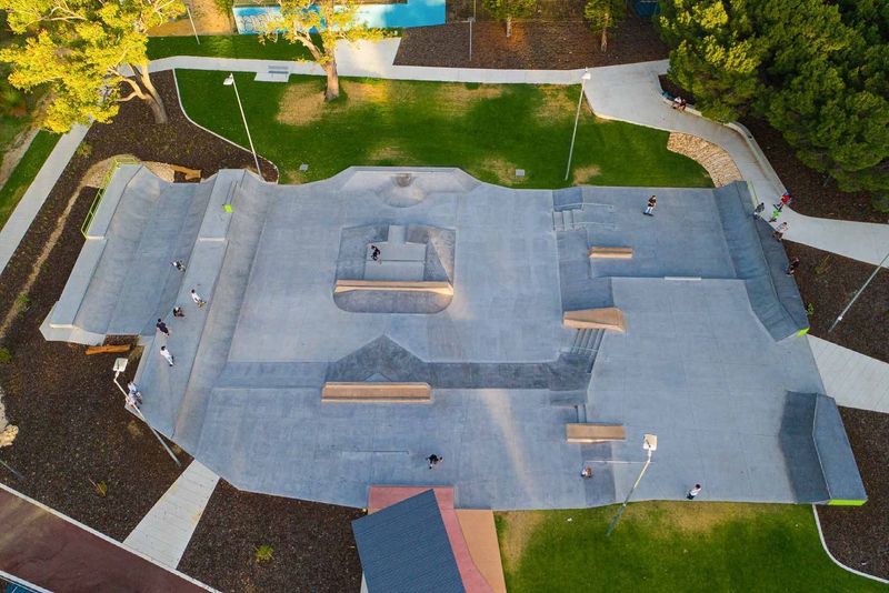 Bina Parkland Skatepark