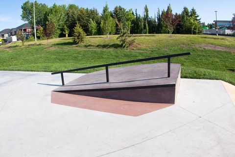 Blackfalds Skatepark photo 8