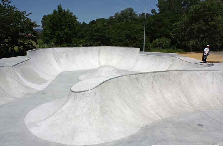 Bourg Les Valence Bowl