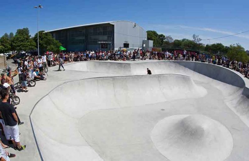 Bourg Les Valence Bowl