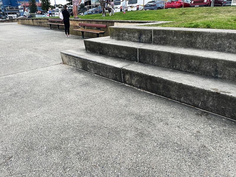Bra Beach Ledge