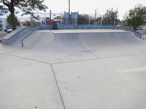Brighton Skate Park photo 3