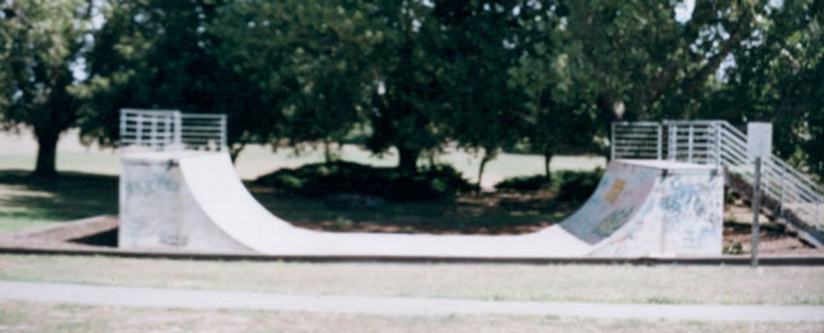 Bromley Mini Ramp skatepark