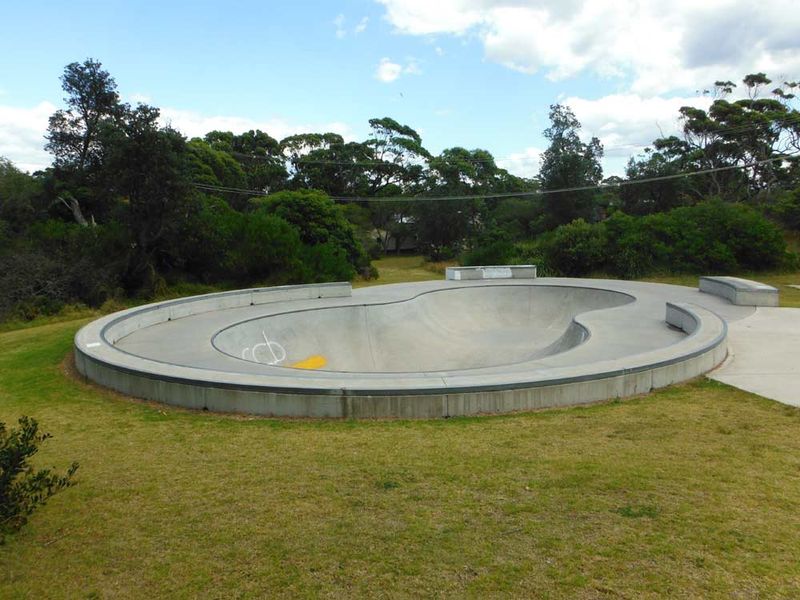 Broulee Bowl 