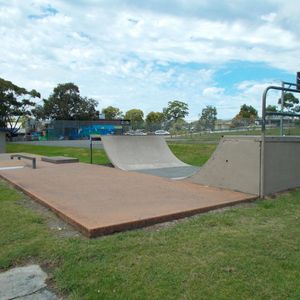 Halekulani Mini Ramp