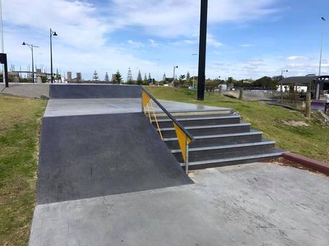 Busselton  Latest Park photo 25