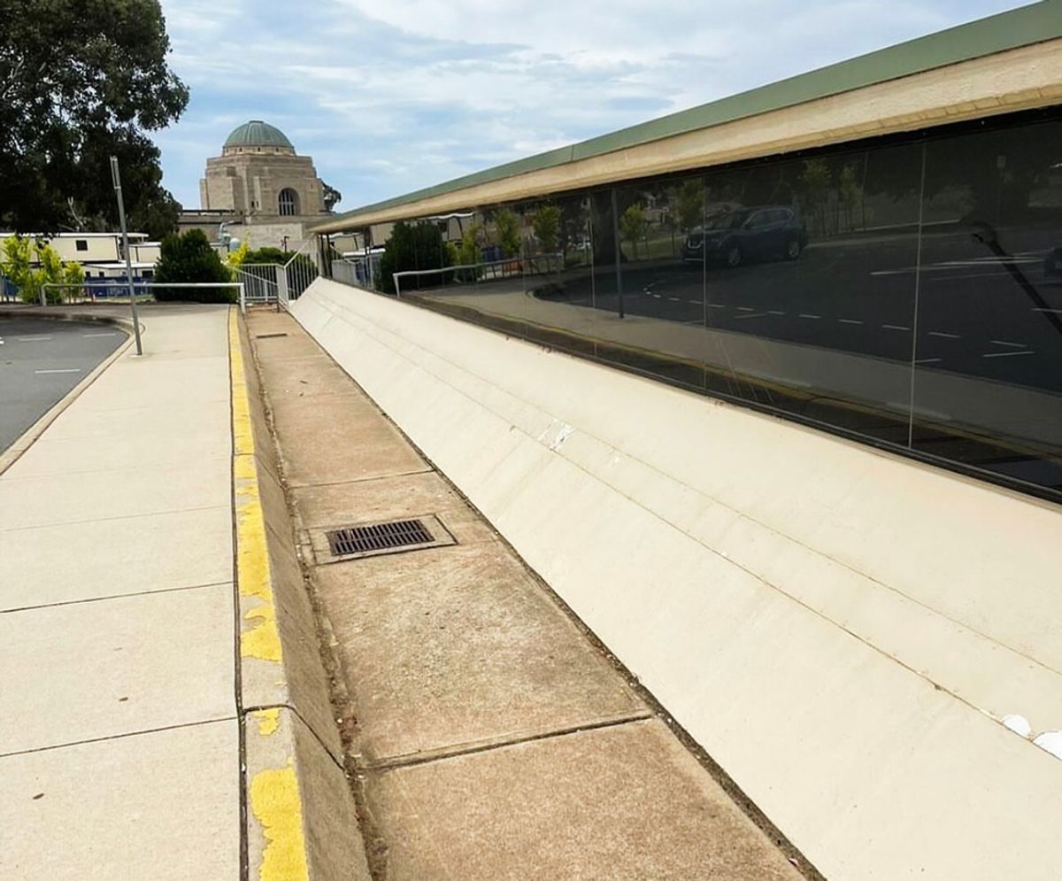 Campbell High Bank skate spot