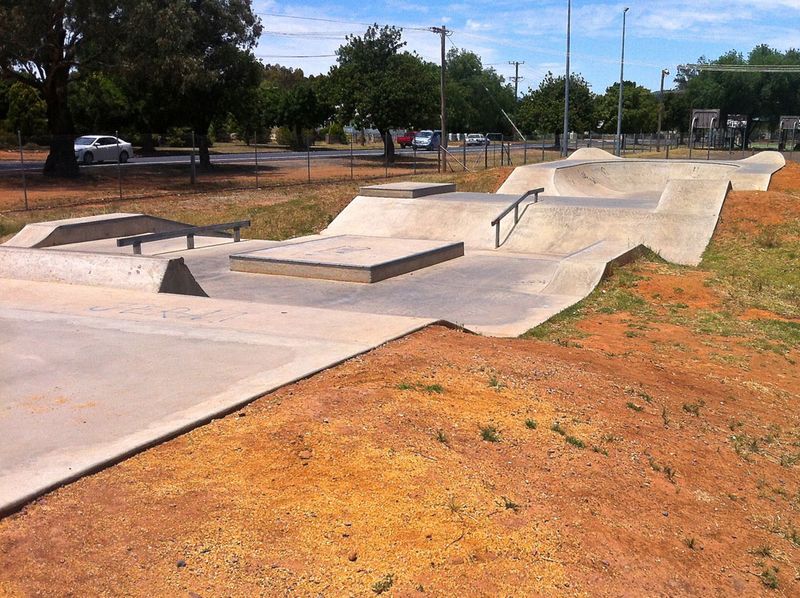 Canowindra Skatepark