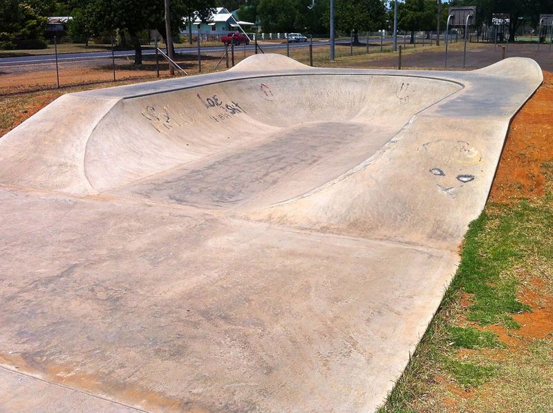Canowindra Skatepark