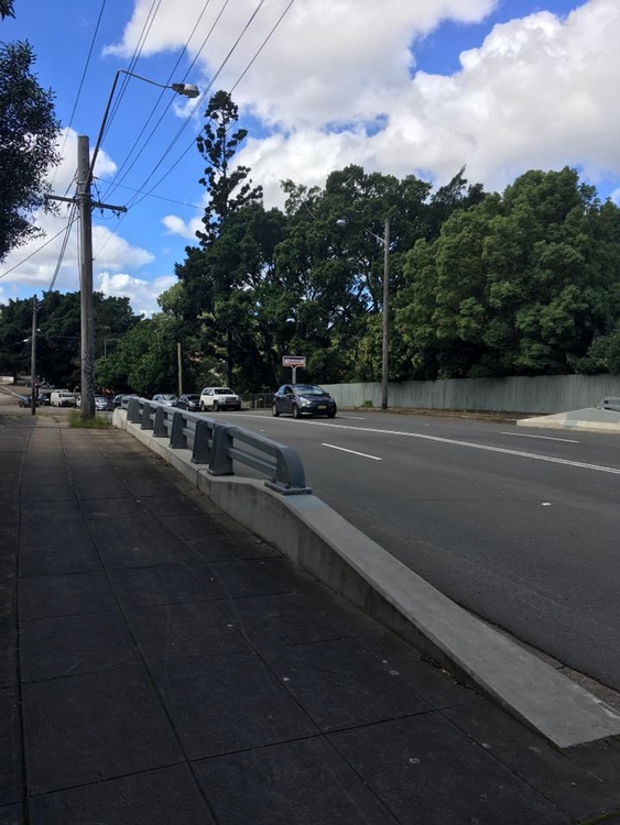 Canterbury Bridge Ledge 