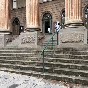Vista St Rail 