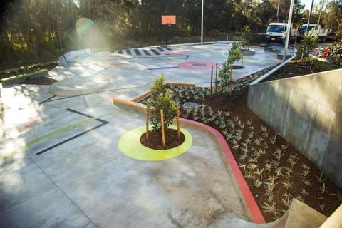 Carnes Hill Skatepark photo 2
