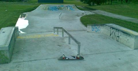 Carole Park Skatepark photo 5