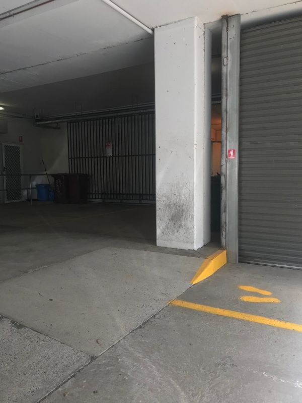 Car Park Wallie