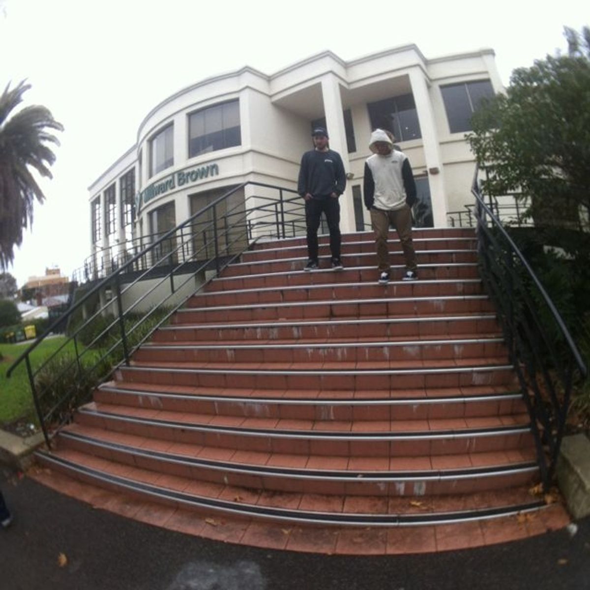 St kilda rd gap to rail skate spot