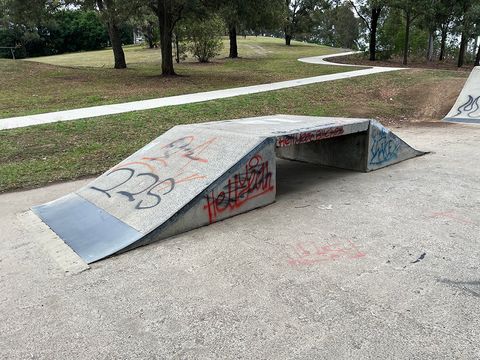 Cessnock Skatepark (CLOSED) photo 3