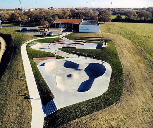 Chateau d Ollone Skatepark