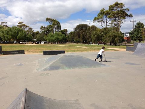 Chelsea Skatepark photo 5