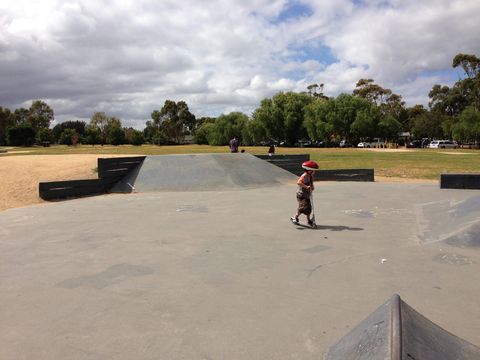 Chelsea Skatepark photo 6