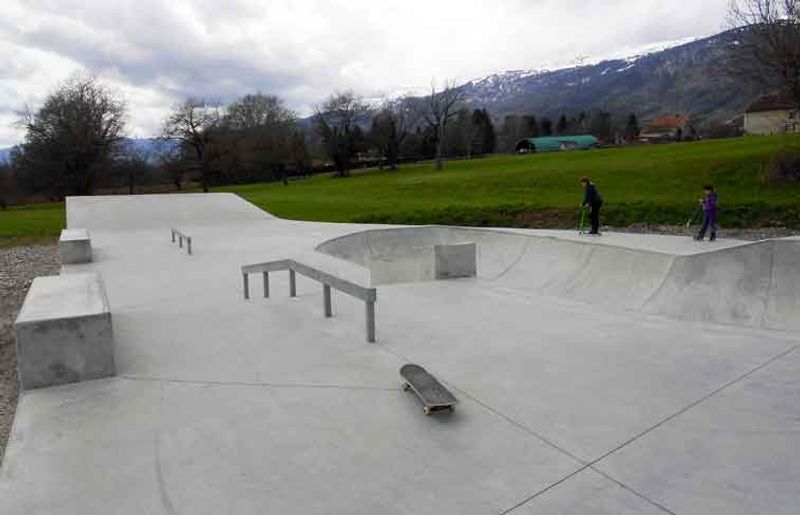 Chevry Bowl