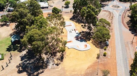Chidlow Skatepark photo 3