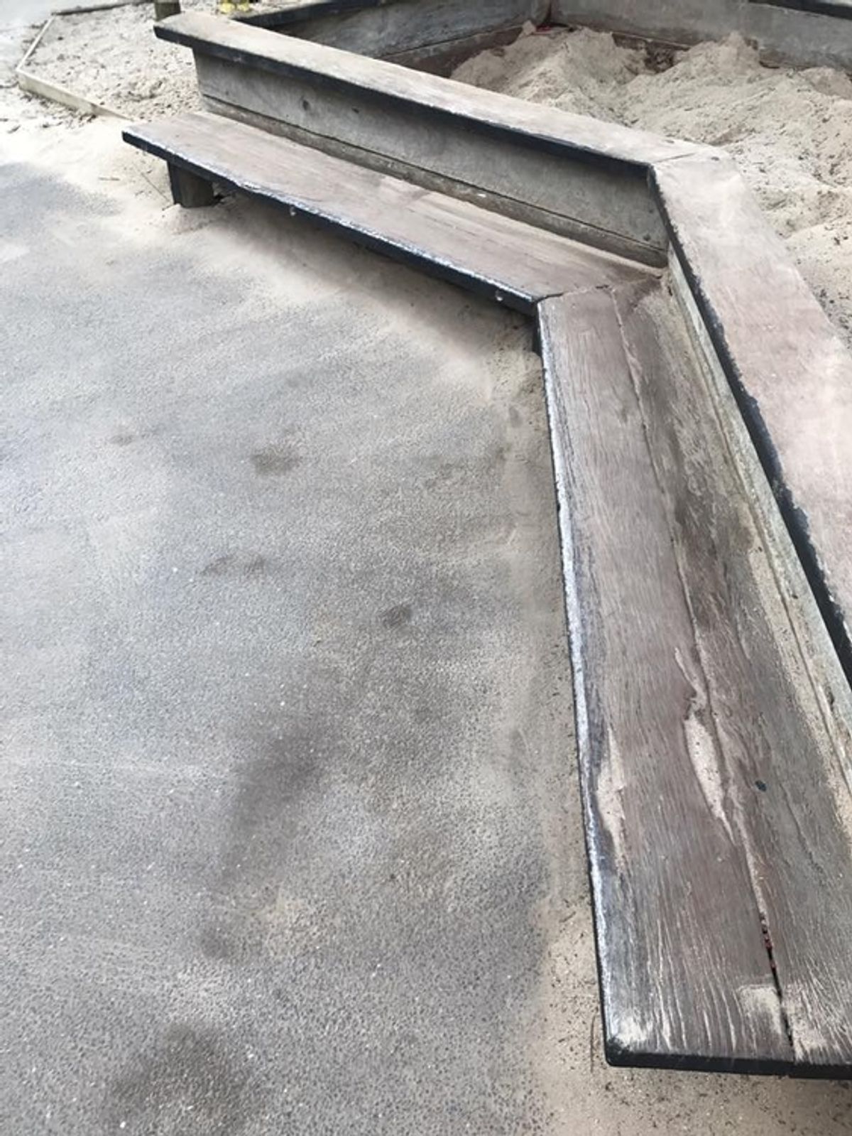 Chilswell Ledge skate spot