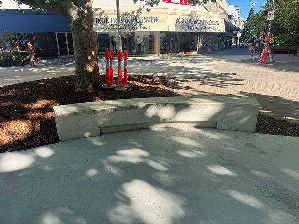 Civic Curved Ledge