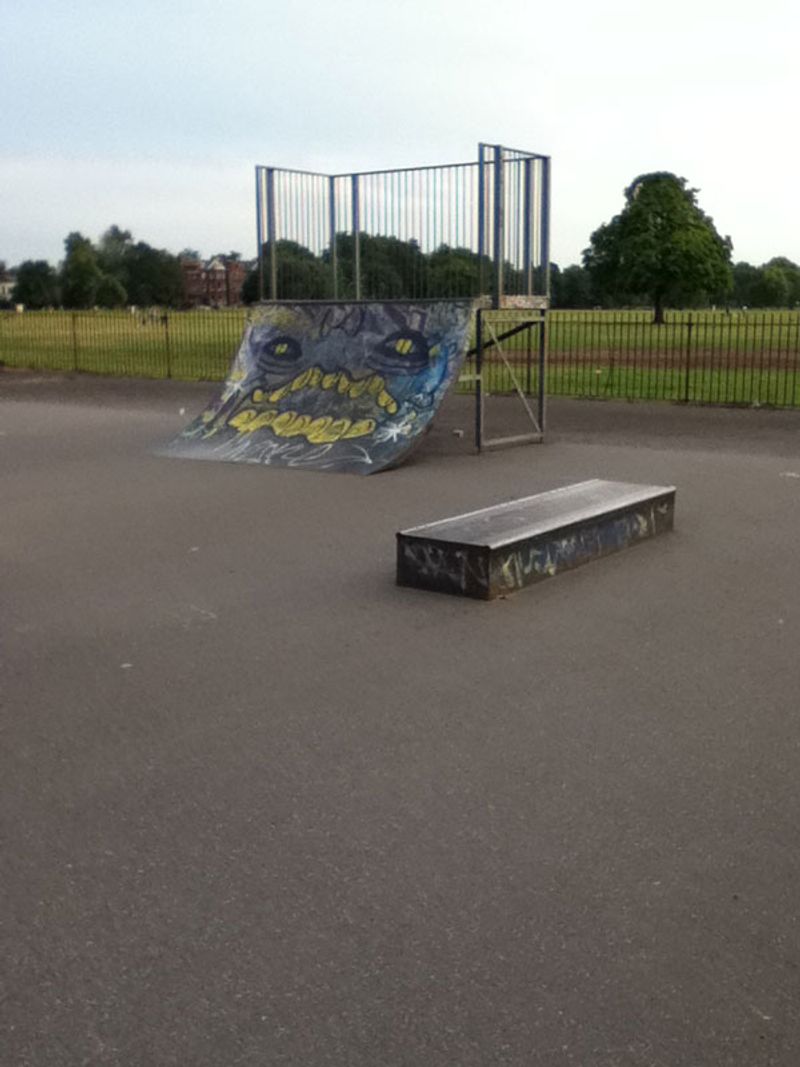 Clapham Skatepark