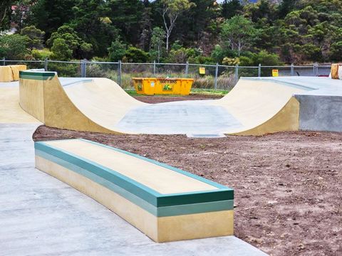 Claremont Mini Ramp photo 2