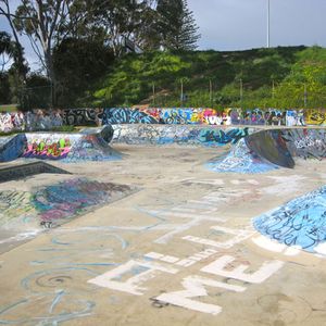 Claremont Skate Park (CLO