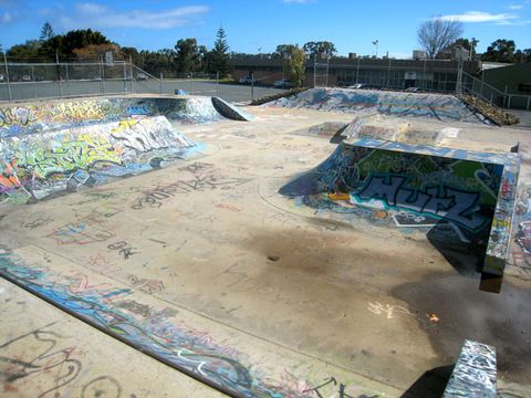 Claremont Skate Park (CLOSED) photo 2