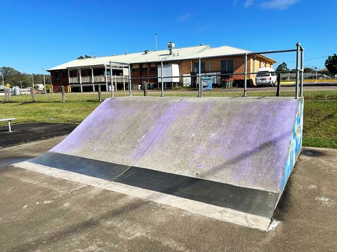 Clarence Town Skatepark photo 2