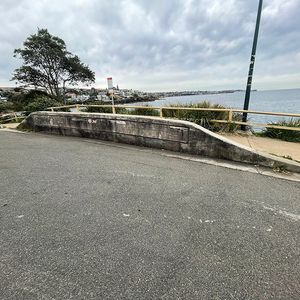 Cliff Barrier 