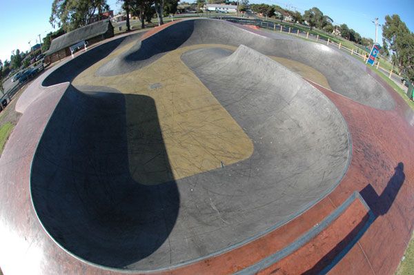 Cobram Bowl