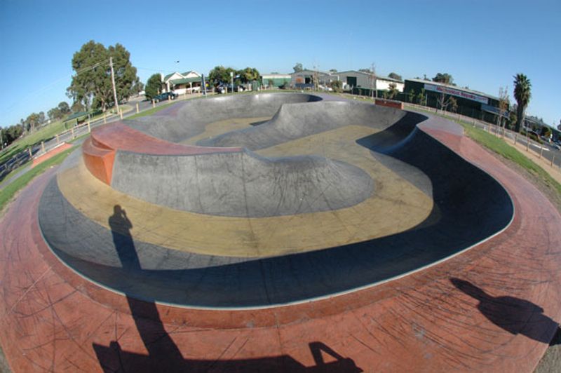 Cobram Bowl
