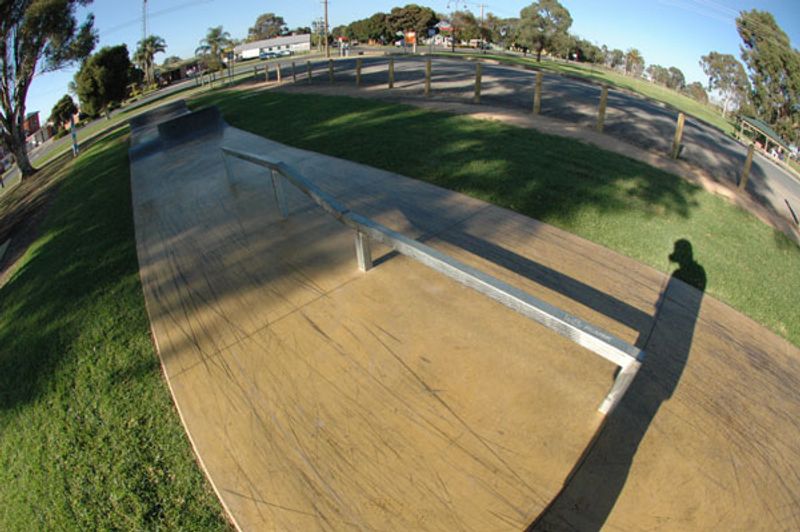 Cobram Bowl