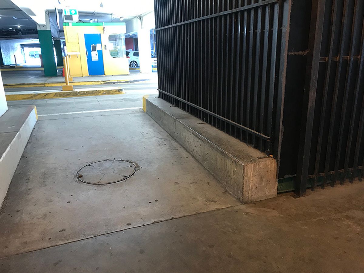 COGG Carpark Ledge skate spot