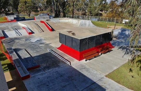 Cohuna Skatepark photo 5