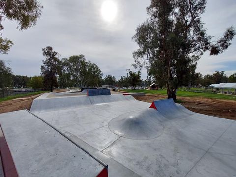 Cohuna Skatepark photo 4