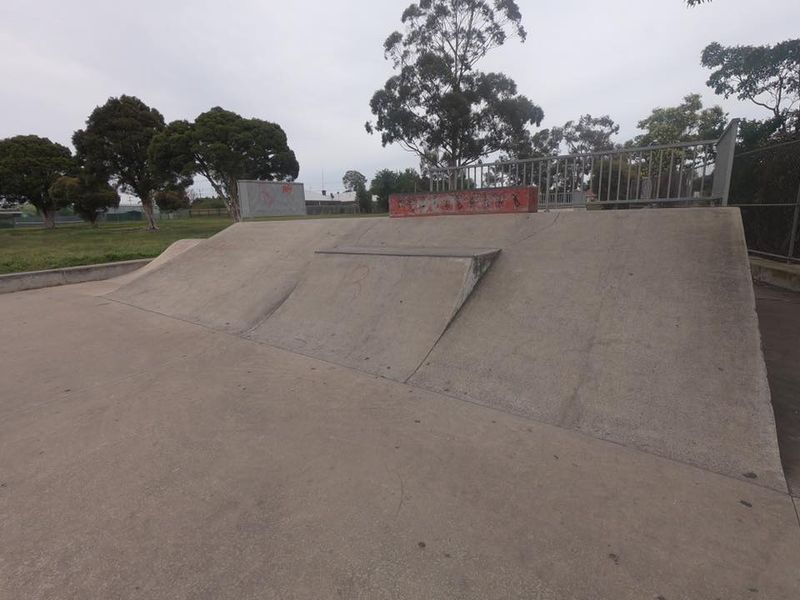 Colac (Central Reserve) Skatep