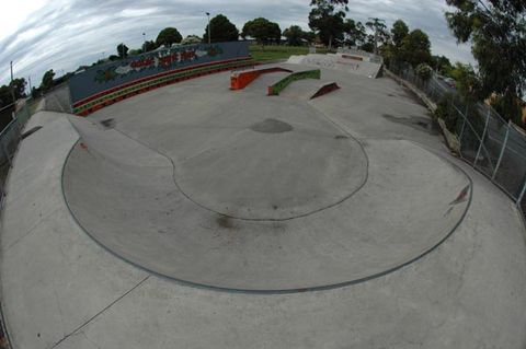 Colac (Central Reserve) Skatep photo 7