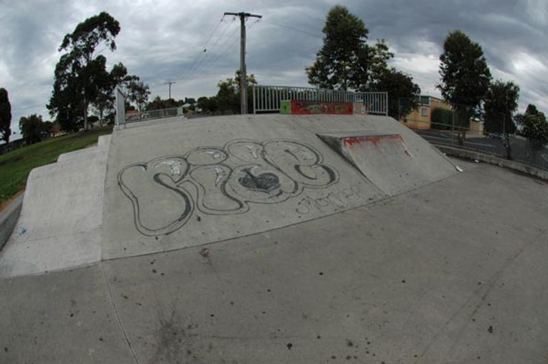 Colac (Central Reserve) Skatep