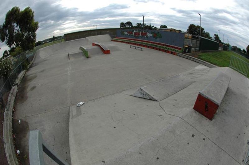 Colac (Central Reserve) Skatep