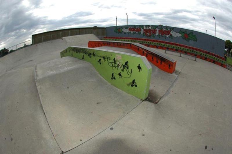 Colac (Central Reserve) Skatep