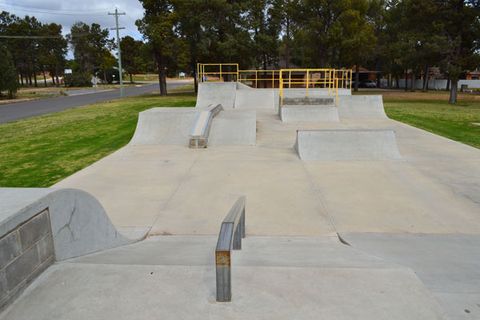 Coleambally Skatepark photo 6
