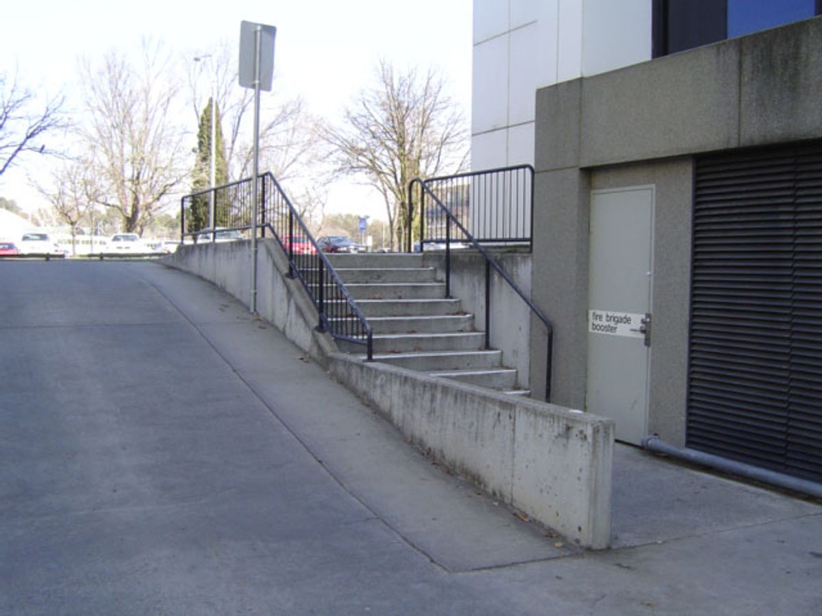 Convention Centre Stairs and Ramp skate spot